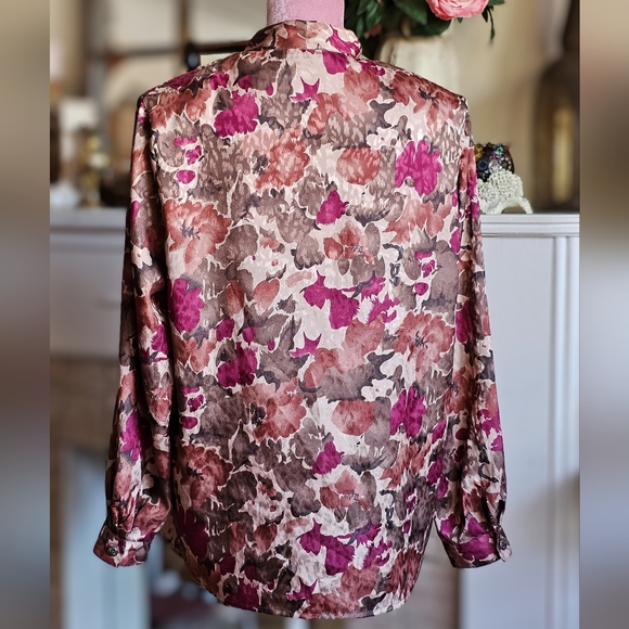 Vintage 80's Jocardi floral print blouse. Size 16. - Picture 9 of 15